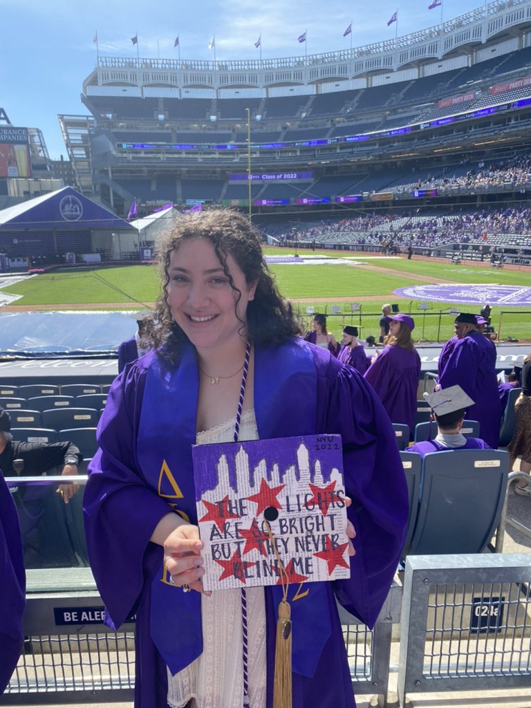 sophie_schulman's tweet photo. #22GraduatesVersion #nyu2022
@taylorswift13 @taylornation13 @nyuniversity @NYUTischSchool https://t.co/WjZ6mVXyTv