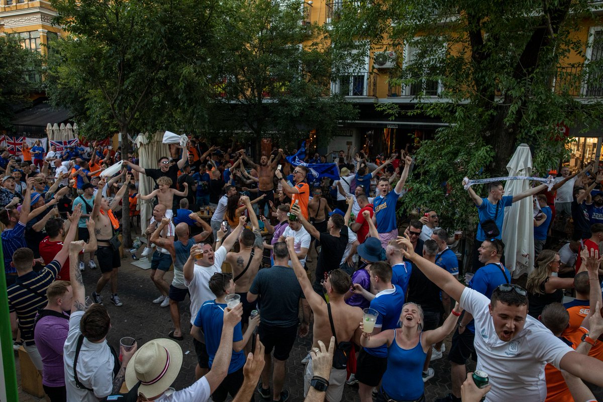 If Rangers win the Europa League tonight, 3 lucky people wins a subscription to The 4th Official Patreon until 31st July. Don't miss a thing that way.

How to enter? Just make sure you are following <a href="/Official_T4O/">The 4th Official</a> and RETWEET this. Contest is open until kickoff tonight.