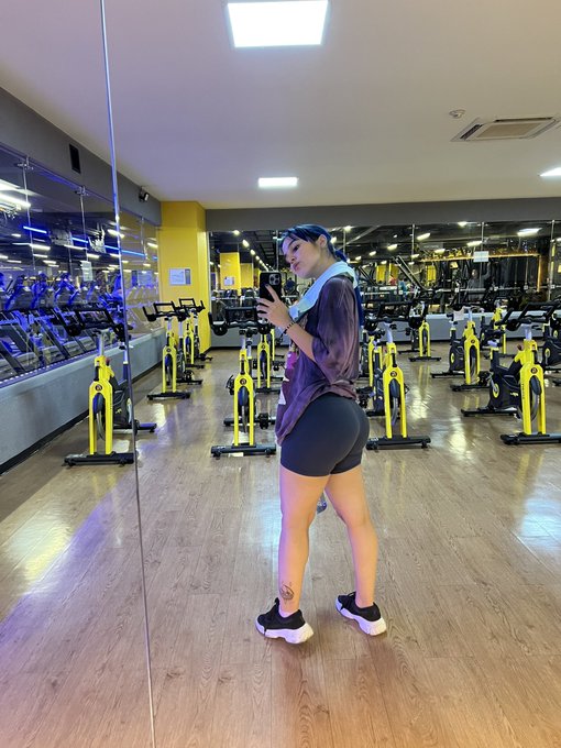 💪🏻 https://t.co/W7QrMKz3U9