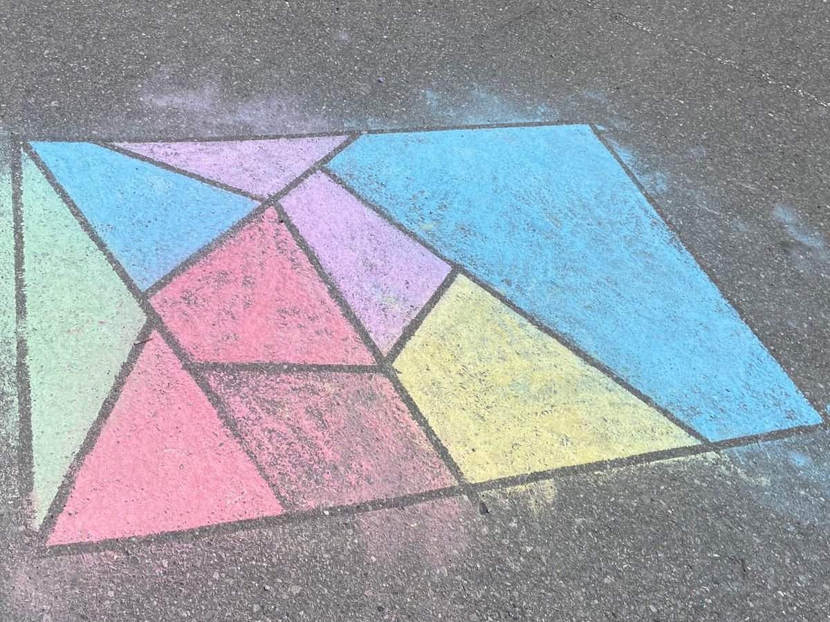Tdsb_WestPrep's tweet photo. Our #Kindergarten friends in Rm.206 showed us some beautiful art that they created on our pavement.  @TDSB_Arts https://t.co/dGd6vs00aL