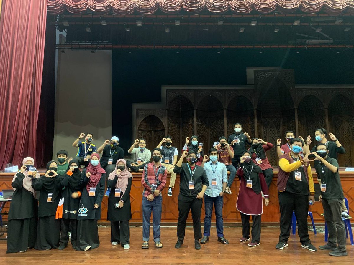 arifahrashid_'s tweet photo. Collaborations with IIUMSU

Previously, I've shared my journey in BEDSA which actually, the reasons why I am very close to IIUMSU, #OurUnion. https://t.co/mJT7Y8MNbk
