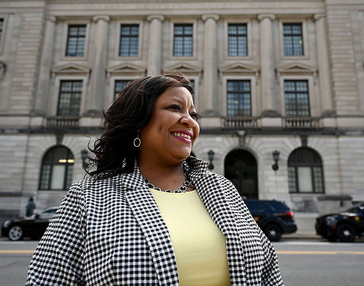 HonorableChoice's tweet photo. I have served on all sides of the courtroom, as a Deputy Prosecutor, Defense Attorney, litigant, private attorney, and Special Judge. I opened my own practice, and from day one I have provided free public legal seminars on estate planning, criminal justice, and family law. https://t.co/byAHFa8VL2