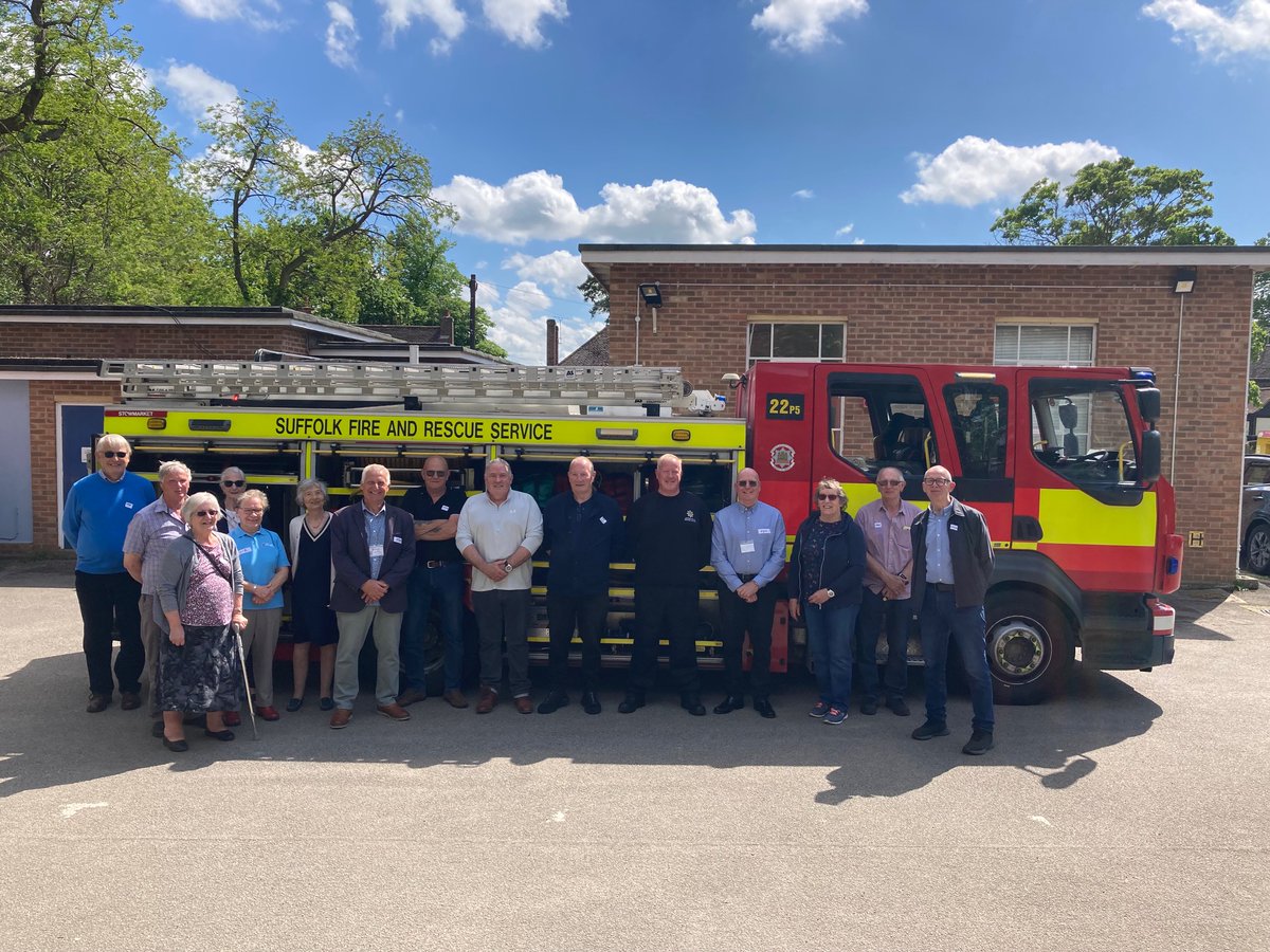 Had the pleasure of attending 2 Living Well Groups this week, 1 in Stowmarket where we got look at the appliance and the other at Harcombe House where we learnt about the mature brain. ❤ the diversity of our talks!  <a href="/firefighters999/">Fire Fighters Charity</a> <a href="/SuffolkFire/">Suffolk Fire & Rescue Service</a>
#stayconnected