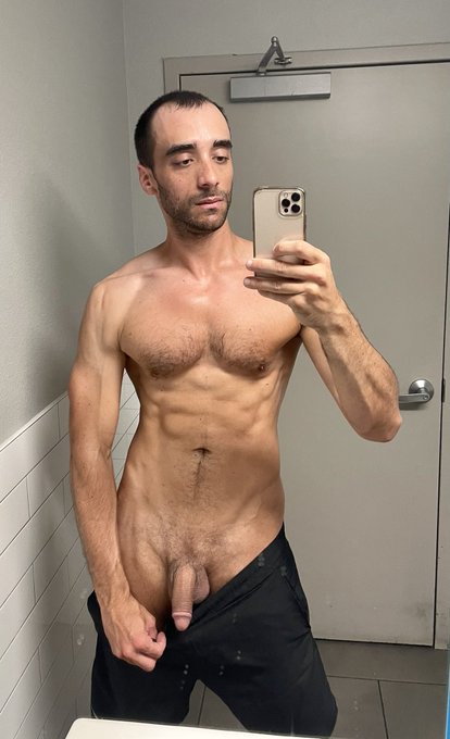 Vegas weather 🥵 https://t.co/v5JBXnutom<a href="/tag/summer"class="tags"><span>#summer</span></a><a href="/tag/swimwear"class="tags"><span>#swimwear</span></a>