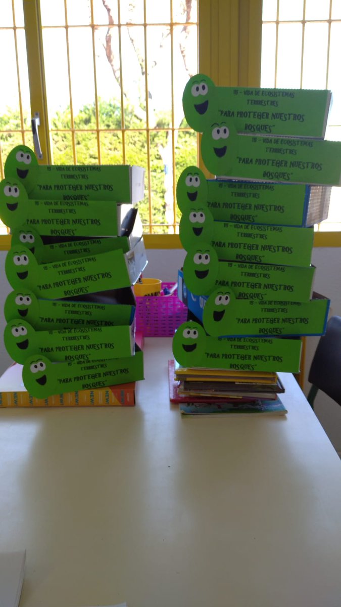 modstegg's tweet photo. El CEIP VISTA ALEGRE continua apoyando la mision #mODStegg para salvar el planeta. Ahora con DASOS #ODS15 instalando cajas para recopilar papel que pueda reutilizarse en las aulas. #Agenda2030 #educacionprimaria https://t.co/Rkxyl0ynOo