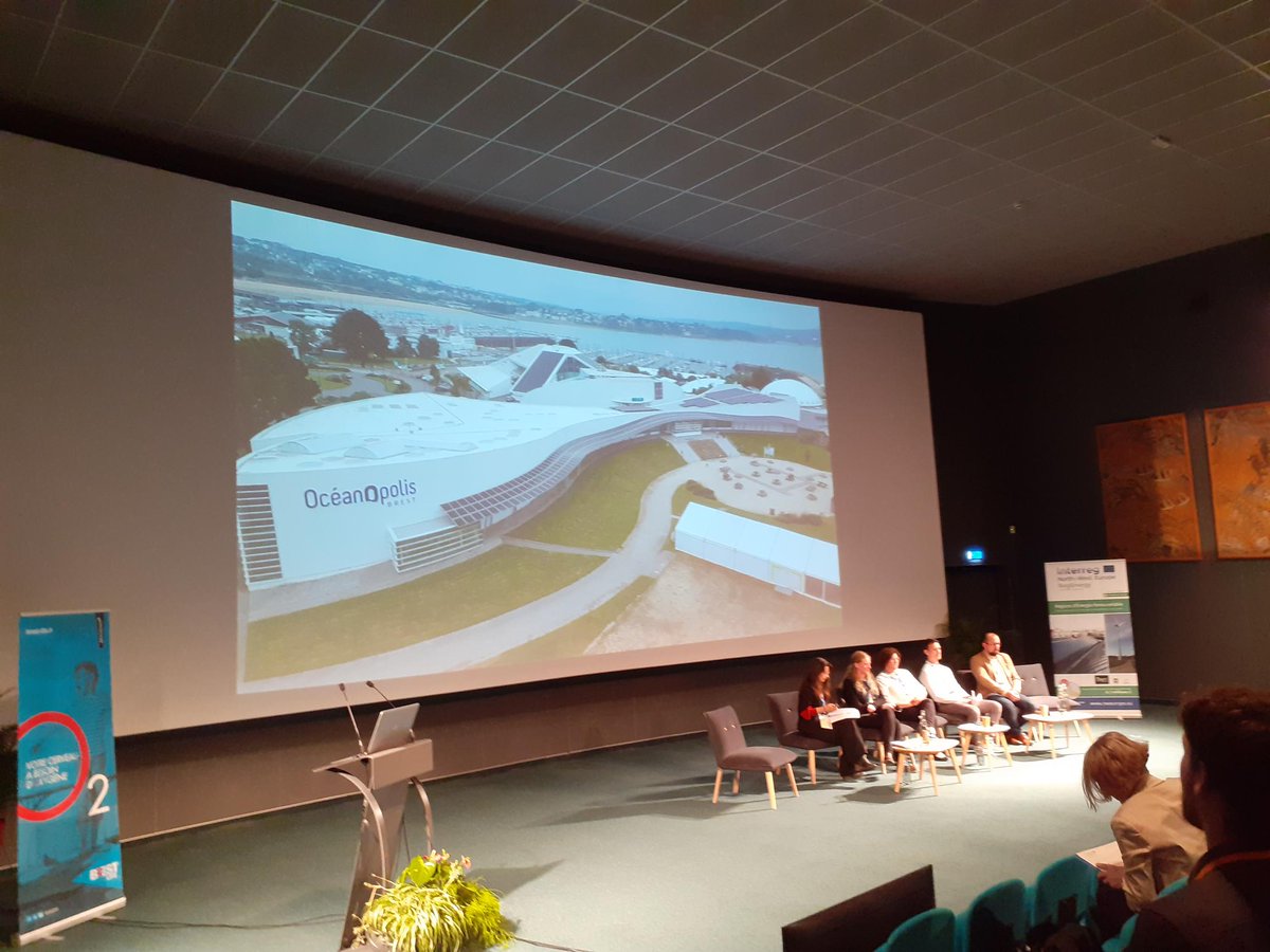 _Atlansun_'s tweet photo. [#LIVE🚩] Atlansun était aujourd'hui à la conférence finale du projet européen #RegEnergy organisée par @BrestFr et le réseau européen #ClimateAlliance à @Oceanopolis_ . 👏

☀️ Avec la présentation de l'installation solaire de @SOGSOLAR @QueneaEnR et @ENGIEsolutions https://t.co/gQ5ZENj3dm