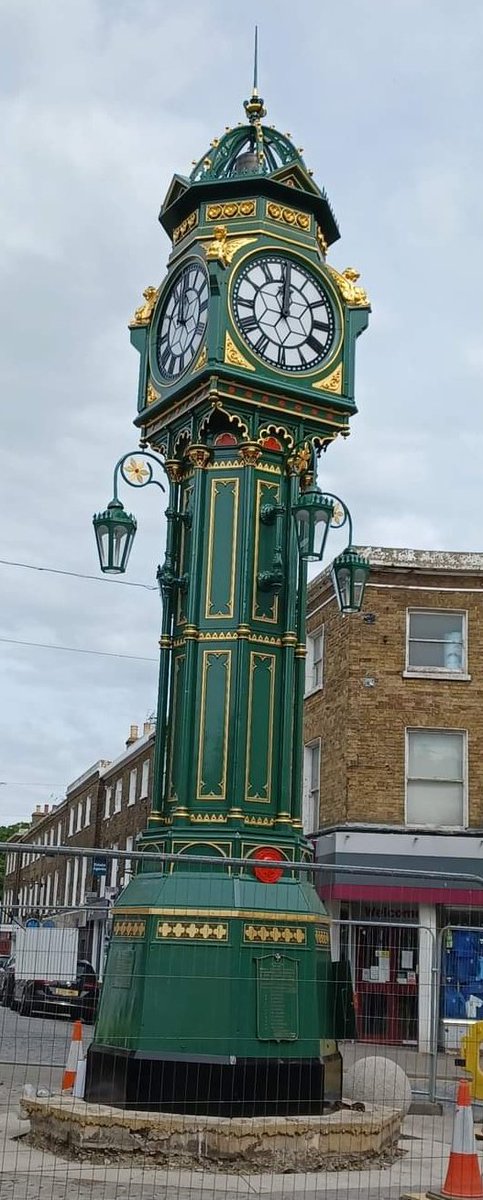 CllrCABeart's tweet photo. The scaffold is down. #Sheerness #Sheppey @SmithofDerby https://t.co/MVDeVFJ86N