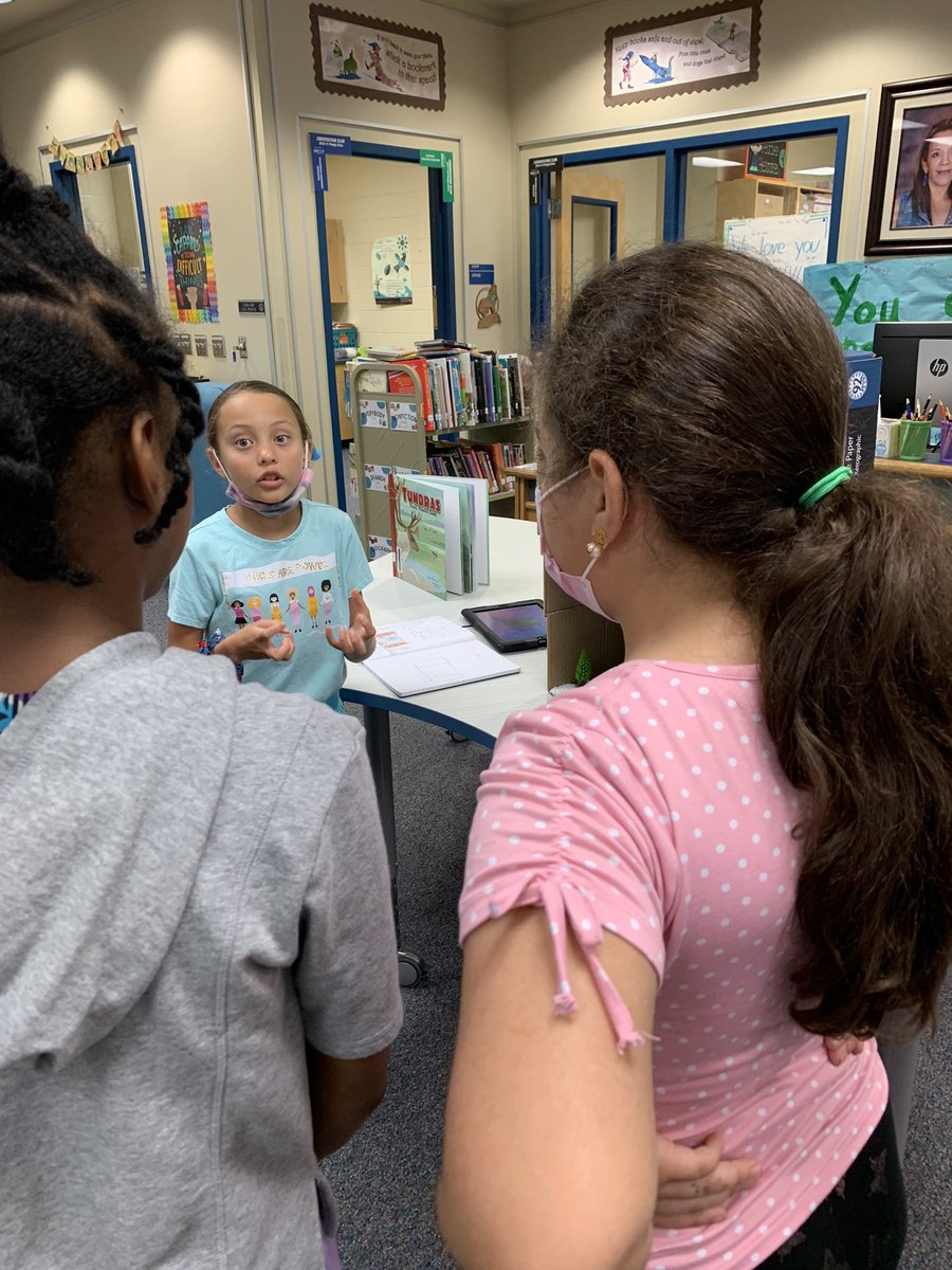 Langley Elementary School Library tweet media