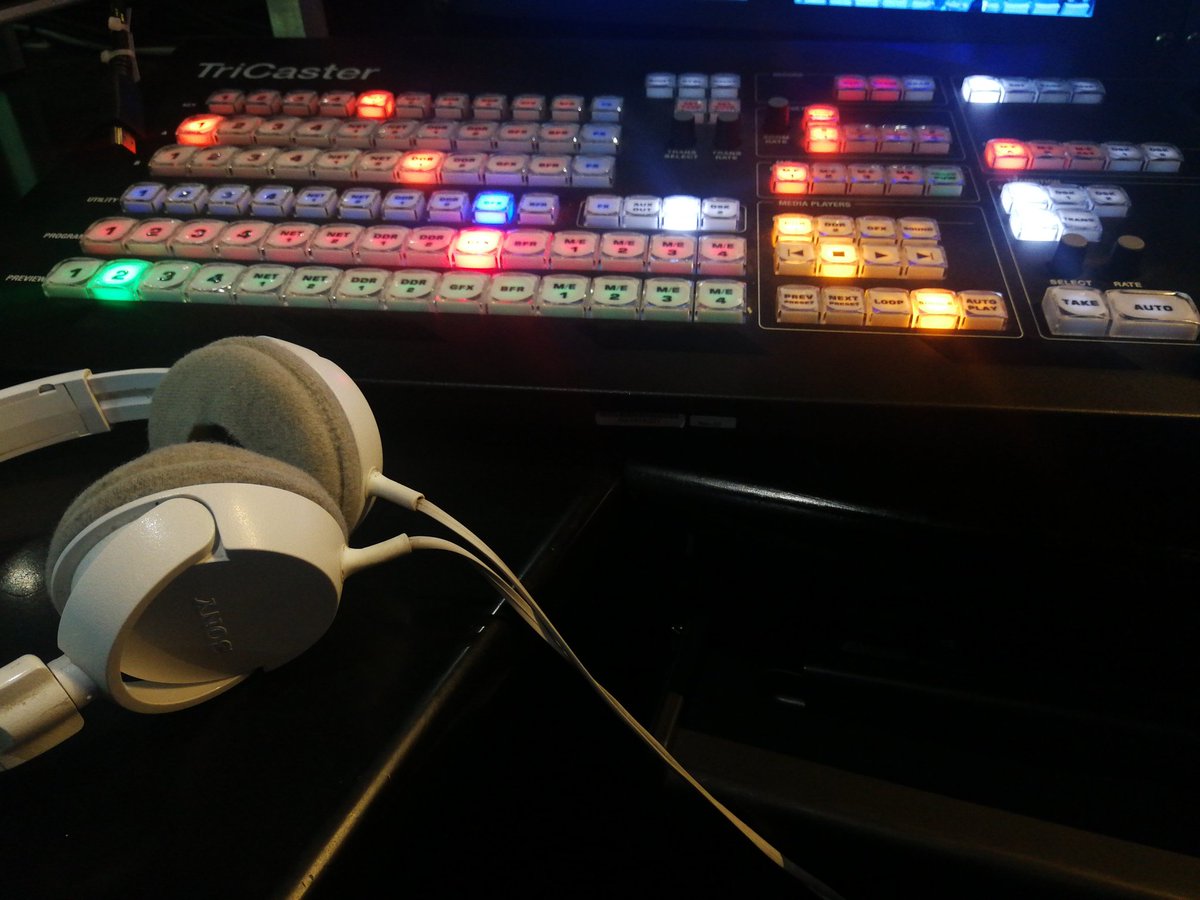 PgvSistemas's tweet photo. Realizando. #audiovisual https://t.co/1Dj2lVduU9