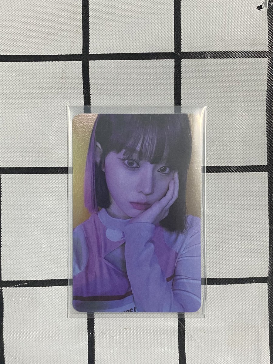 rwooncore_'s tweet photo. ⌗ wts lfb ph

✴︎winter ube // aespa hq winter pc

𓂋 onhand 
𓂋 pc is clean  
𓂋 550 + pf + lsf
𓂋 dop: payo or 3 day reservation https://t.co/kXmX1kUGIy