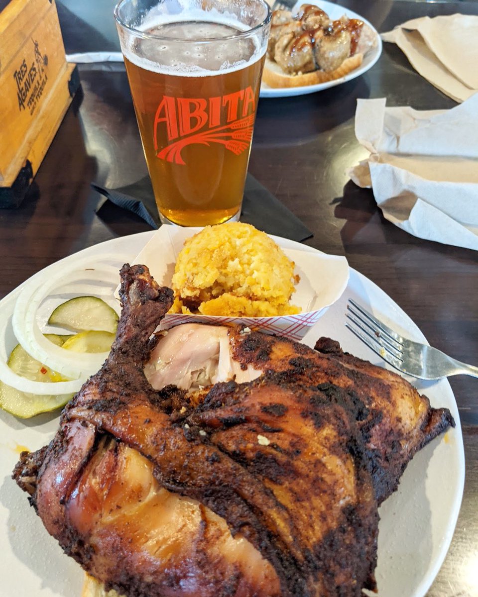 Central_CityBBQ's tweet image. One hour countdown 🕚 til we swing our doors🚪open! Pull up those stretchy pants👖and come pig 🐷 out proper! 💥 
#comegetyousome 
#wherenolaeats #nolaeats #eatmorebbq #eatlocalnola #noladining #neworleans #eaternola