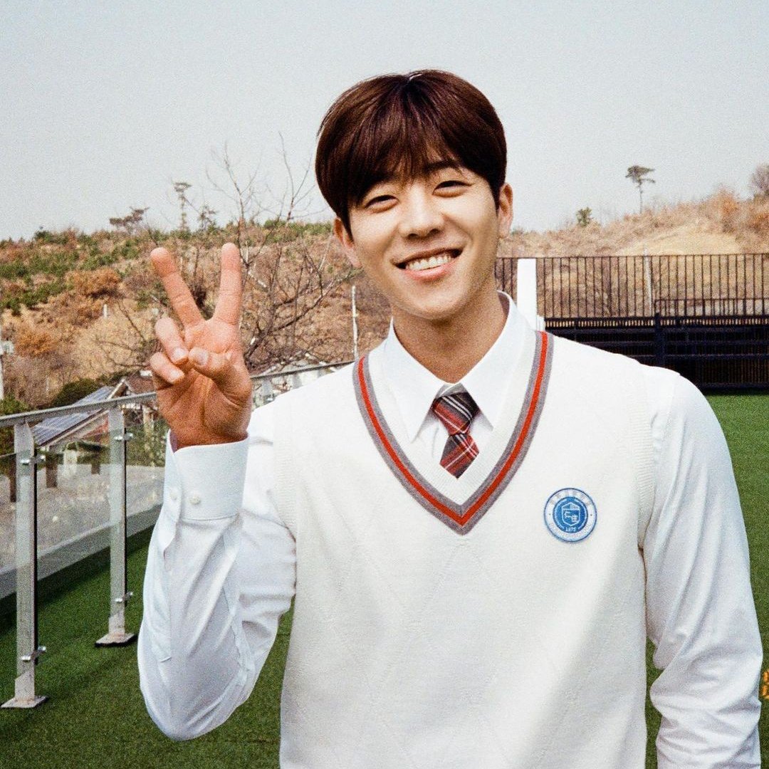 chaedaely's tweet photo. HAPPIEST BIRTHDAY TO MY BEST BOY CHAE JONGHYEOPPPPP 🥰❤️ https://t.co/wN07kqJ6Yv