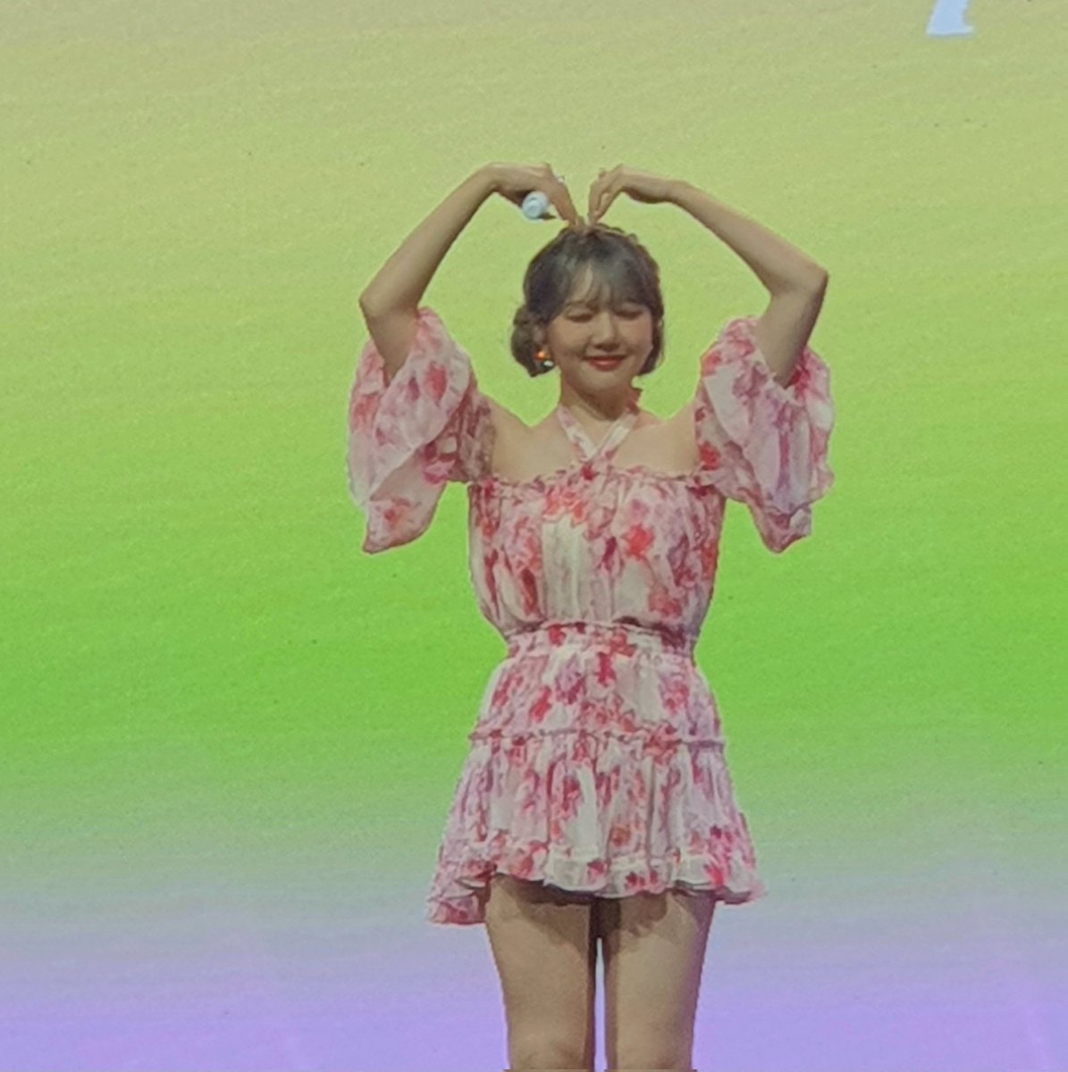 Haribobass's tweet photo. 2022.5.18 예린 ARIA 쇼케이스
너무 행복했던 시간💛💛💛
#예린 #YERIN #ARIA #YERIN_ARIA #예린_아리아 #GFRIEND #여자친구
#예린이의_꿈을_꾸는듯한_아리아 
#YERIN_ARIA_DDAY https://t.co/4Mdr9A7rFP