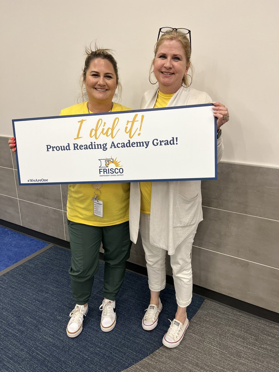 Celebrating our teachers as they complete the Reading Academy! You rocked it! Enjoy your summer break! @CurtsingerElem