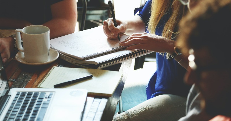 UWEBristol's tweet photo. 👐 Applications for our Sanctuary Scholarship are now open.

The scholarship is open to those coming from refugee or asylum-seeking communities wishing to study an undergraduate course.

Find out more ⤵️