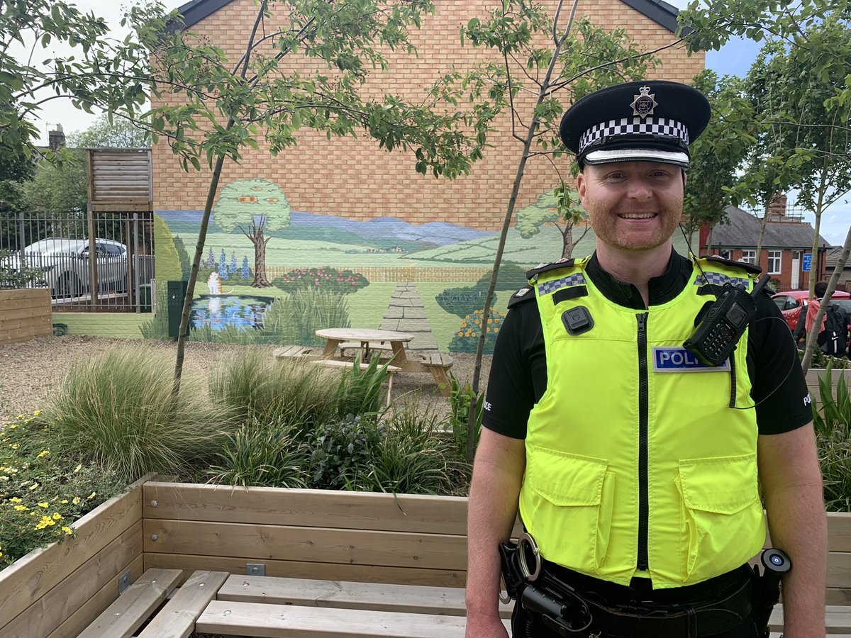 PrudhoeNland's tweet photo. Delighted to welcome @northumbriapol  C / Supt Mark Hall to #Prudhoe

We have toured the town by car and on foot discussing issues concerning residents and how the Police, NCC and other partners can work together to address these.

https://t.co/8Oq04MJHdq https://t.co/goNT4dd2cv