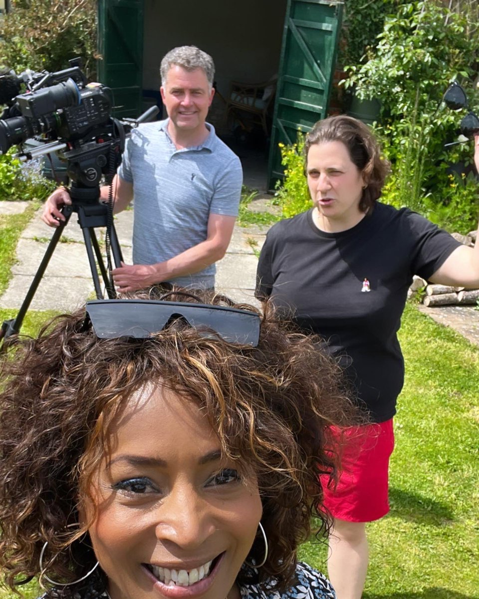 jacquijdesigns's tweet photo. Glorious countryside property filmed today for #homesunderthehammer @bbcone with the equally glorious @eleanor_grimshaw & @leesutterby fab as ever guys π€ #tetford #lincolnshire #horncastlelincolnshire #countrysideproperties #countrysideliving π‘π https://t.co/GmE898ZOls