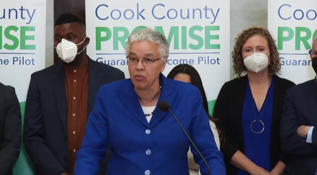 EconomicSecProj's tweet photo. #BREAKING: A historic day – @ToniPreckwinkle announces the launch of #CookCountyPromise, the largest #guaranteedincome pilot in the nation. 3,250 Cook County residents will receive $500 monthly direct cash payments for two years, starting this fall. https://t.co/oK0mQqtKtB https://t.co/eSfJfM9F3g