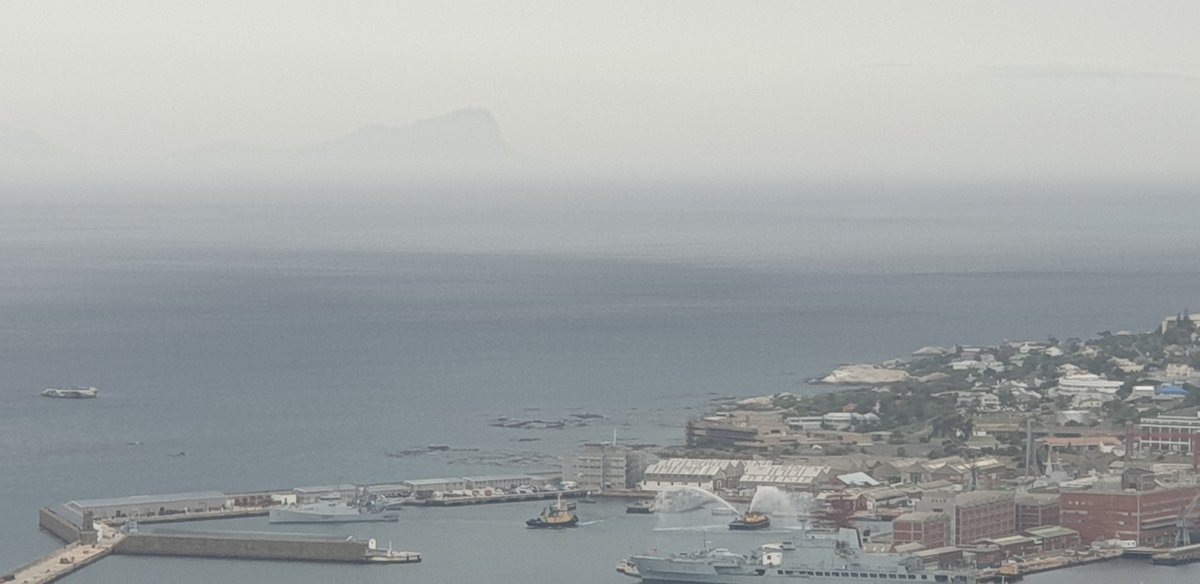 firetweeter's tweet photo. @defenceWeb_Afr What a pleasure to witness the #Sanavy #SasSekhukhune #P1571 Sailing into the Simons Town naval base harbour earlier. Beautiful craftmenship @damen. Just a pity these events are so low key @GuyMcDonald @CapeTownEtc yet awesome to witness😍 @ProudlySA 🇿🇦 moment❤️ https://t.co/sl6MGb6C5t
