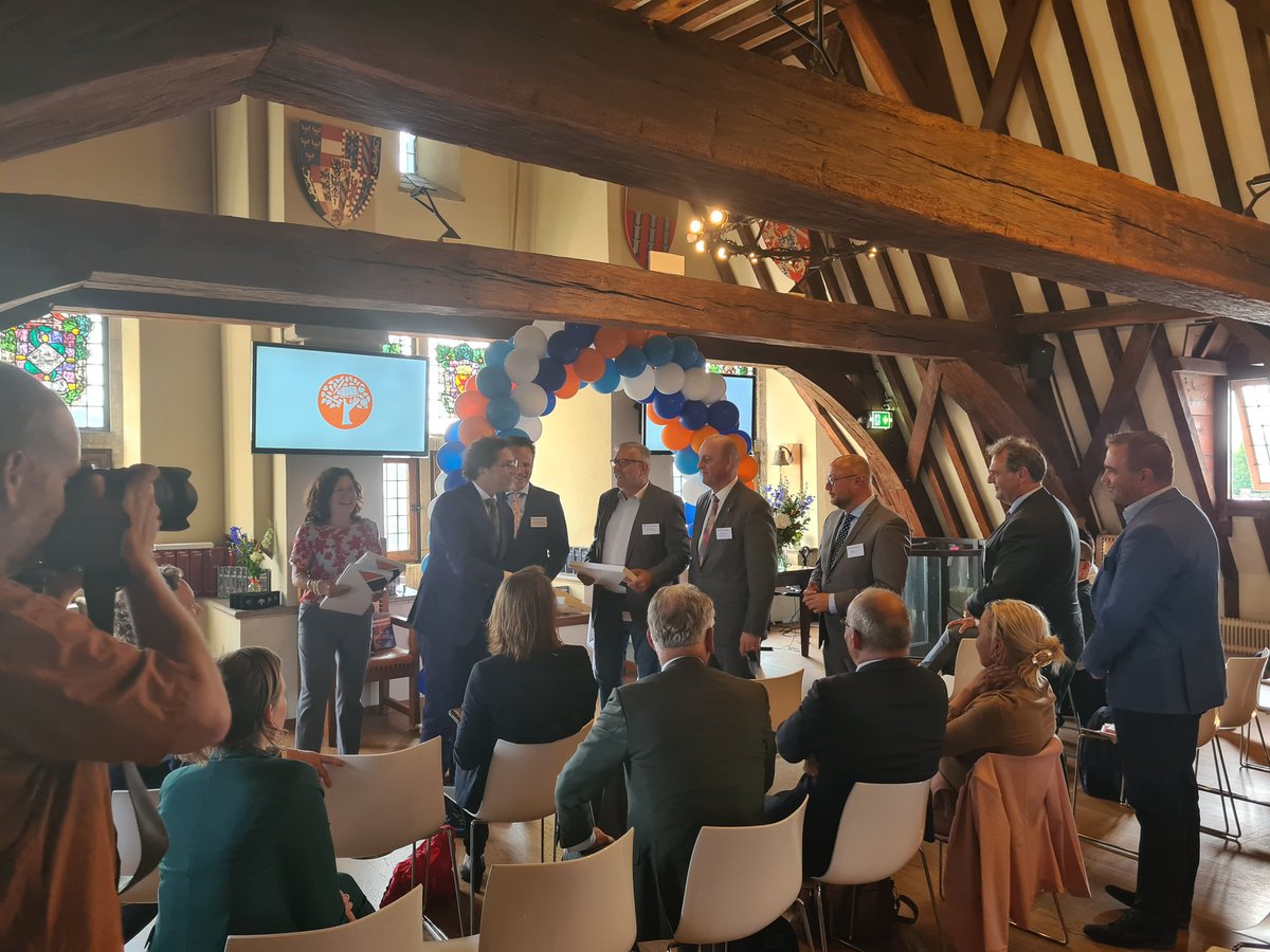 Wethoudersvereniging tweet media