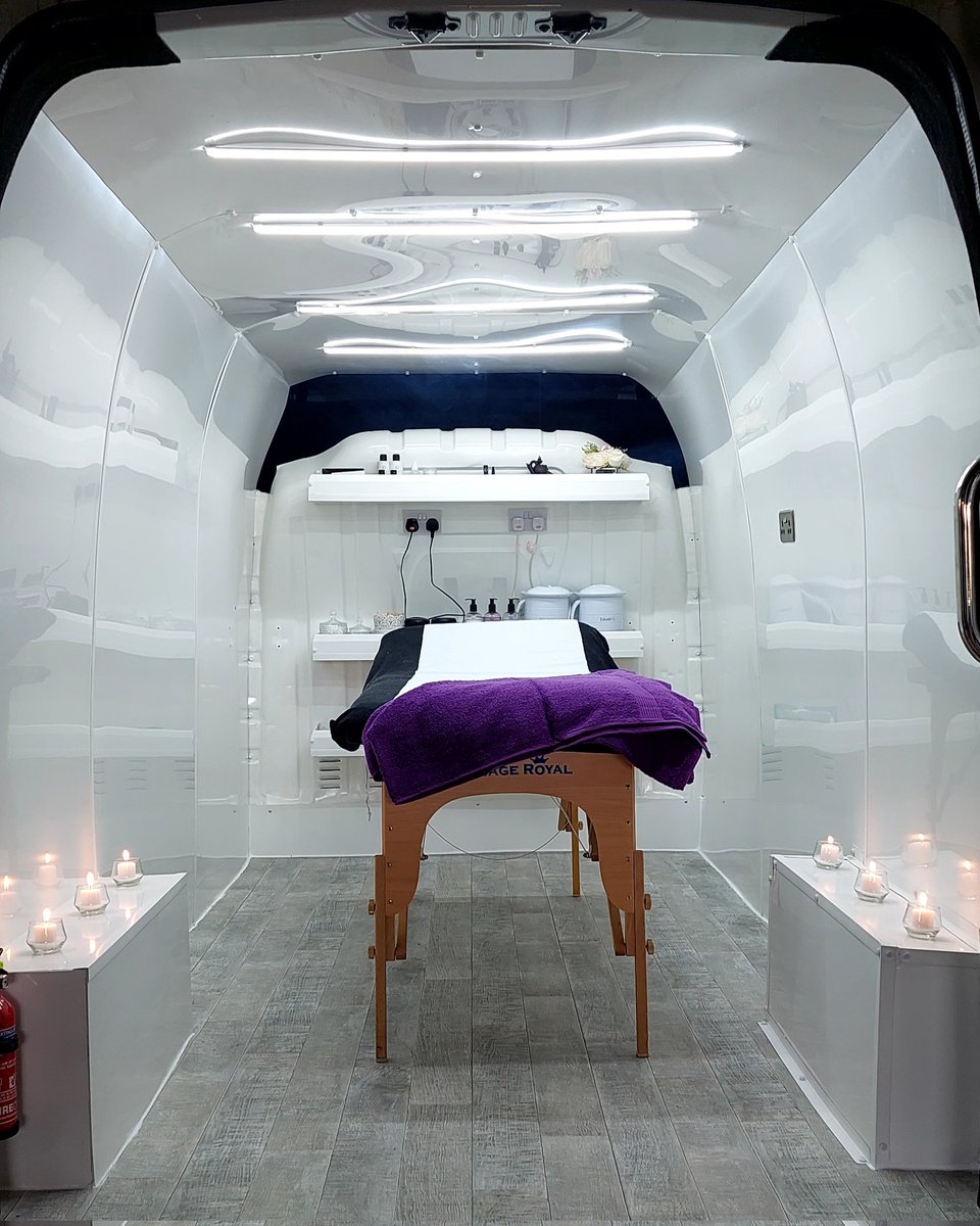 thebeautybusirl's tweet photo. The Beauty Bus is every girls dreamโฆ a Professional Beauty Salon that comes to you. ๐ Covering Limerick City & surrounding areas. Book your personal at-your-door appointment today.. ๐๐
#thebeautybus #mobilebeautysalon #Limerick #lvl #hdbrows #makeup #waxing #lashes #nails https://t.co/WZ1cVFRIFS