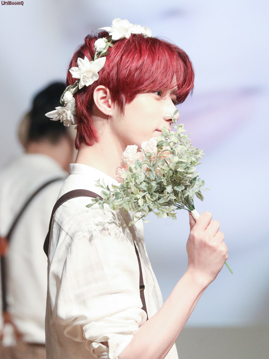 unibeom0313's tweet photo. 220517 
🌼

#TXT  #범규  #BEOMGYU  
#투모로우바이투게더  
#TOMORROW_X_TOGETHER https://t.co/r0nIB03uir