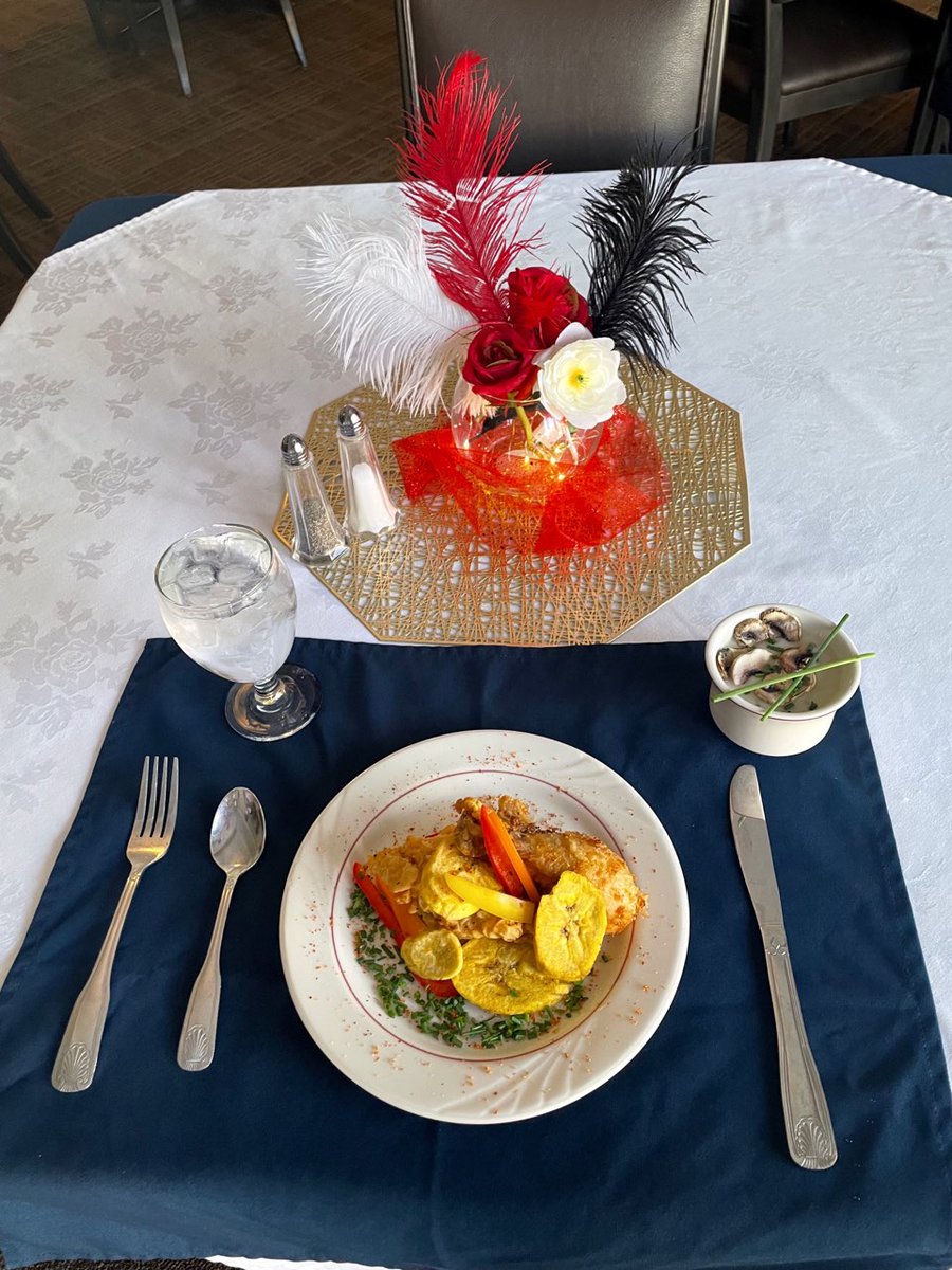 CoveredBridgeHC's tweet photo. Day two of #LucillesBallsThemeWeek brought Covered Bridge Arroz con Pollo and Cream of Mushroom soup for lunch. We got 'big tickle' with “I Love Lucy” Trivia hosted by this cat! #TrilogyThemeweeks #LucillesBall #TrilogyLiving #Seniorliving https://t.co/0FGBXc3erR
