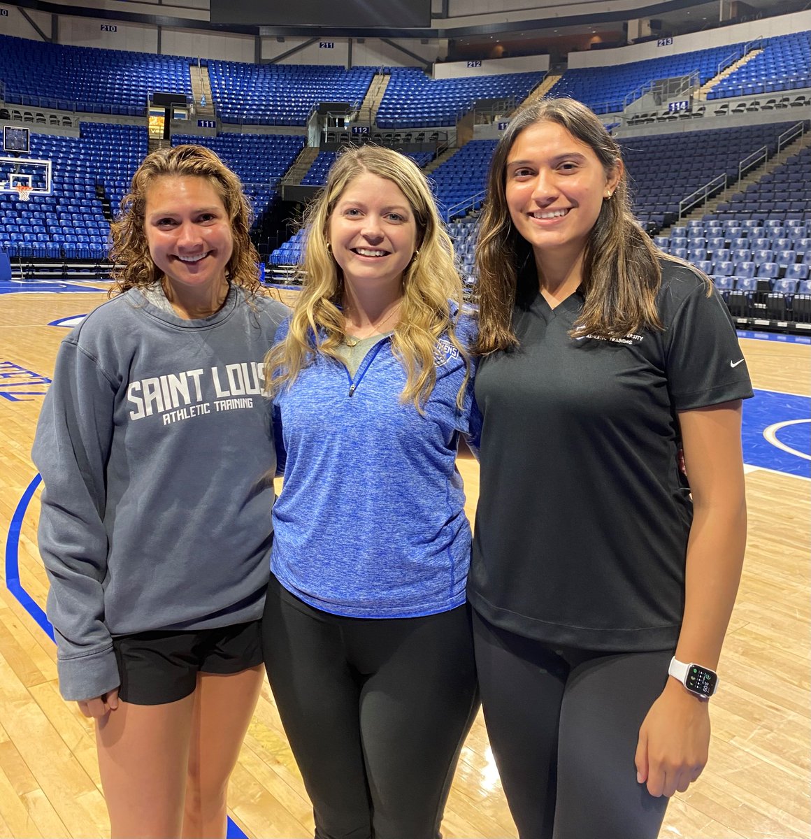 SLU_AT's tweet photo. Saint Louis University AT Students/Billiken Athletes Karsen Kohl and Julia Martinez Gain a Wider Understanding of the Profession
#ATsInAction #OneSLU
@aSaferApproach @JBSAthletics @SLU_AT_Society @SLU_Official @SLU_Billikens @SaintLouisWBB @SLUWSoccer 
https://t.co/qjTGbHNxb0 https://t.co/8zrhuCWeon