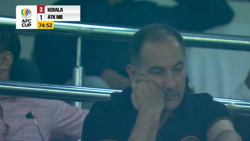 i_f_memes's tweet photo. Stimac watching an I-League team's match for the first time https://t.co/w0dZ8m2pSm