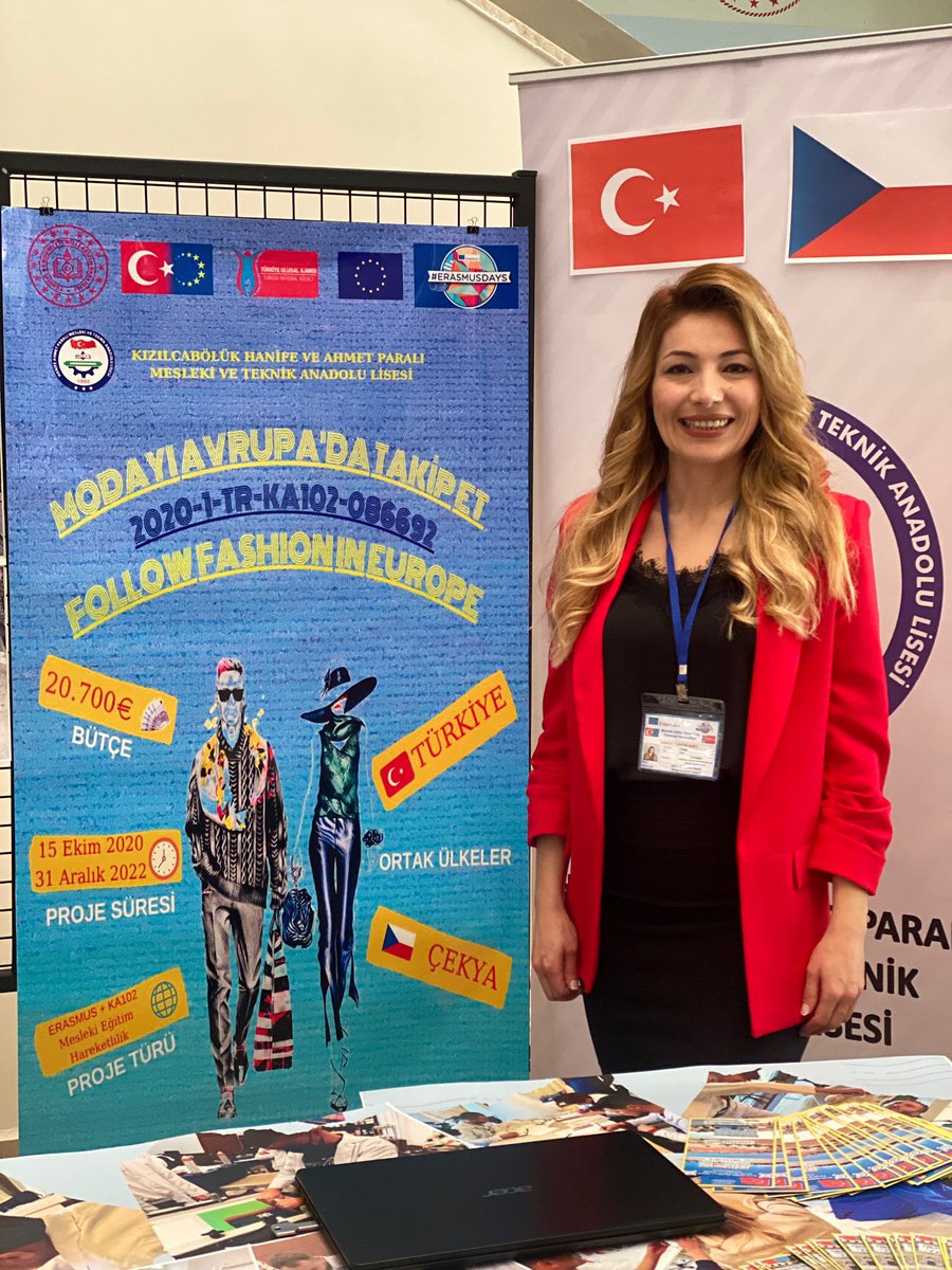 HapmtalModaStaj's tweet photo. Avrupa Mesleki Beceriler haftası kapsamında düzenlenen,
“VET Days-Mesleki Eğitim Günleri”sergisine okulumuzu temsilen katılarak Erasmus + projemizi sergiledik. @ulusalajans @denizlimem https://t.co/lkCmsTT1Xo