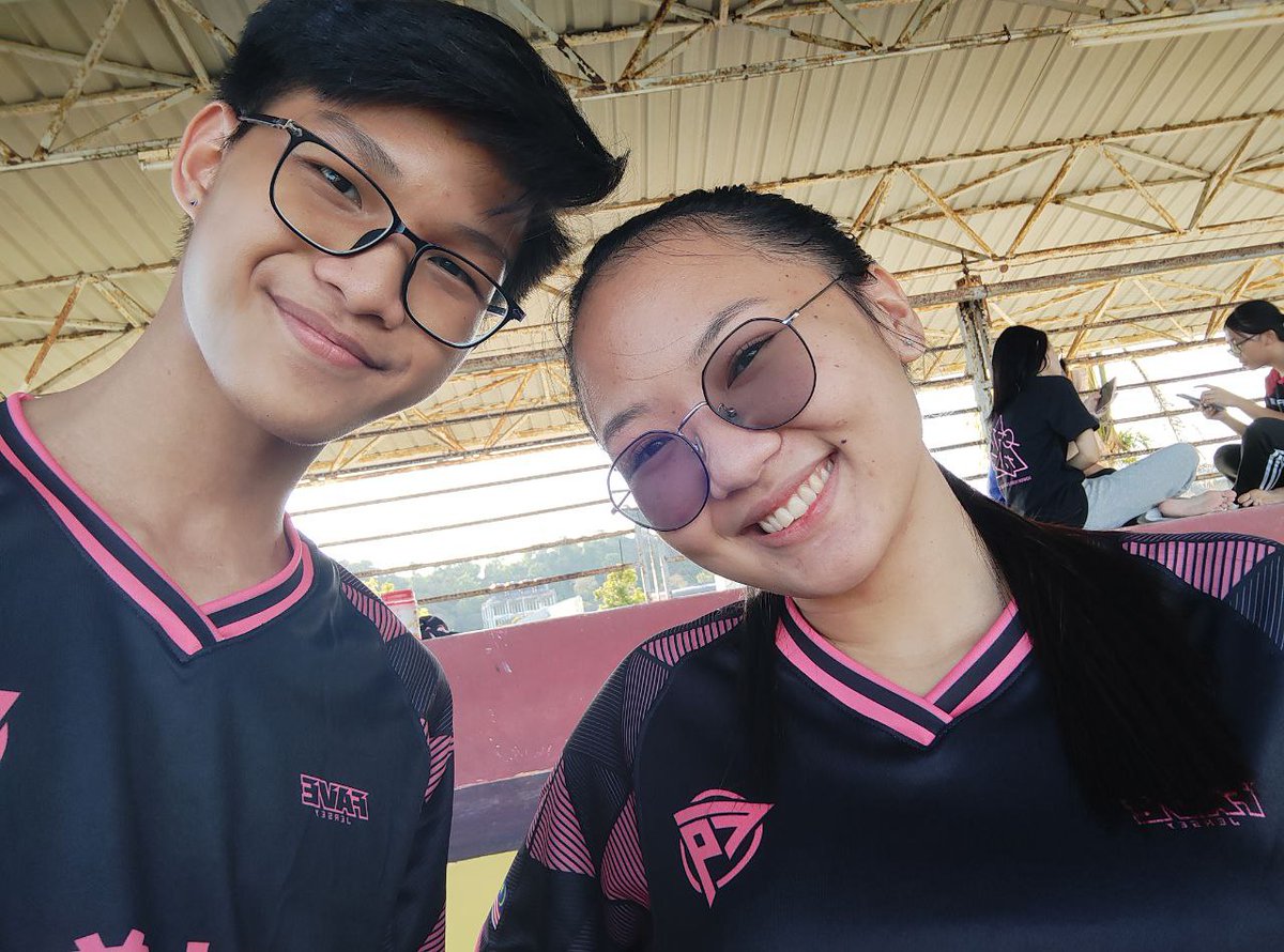 itsrosaaa02's tweet photo. Wish u all the best.... good luck !!✨♥ https://t.co/sfhYt6N3VP