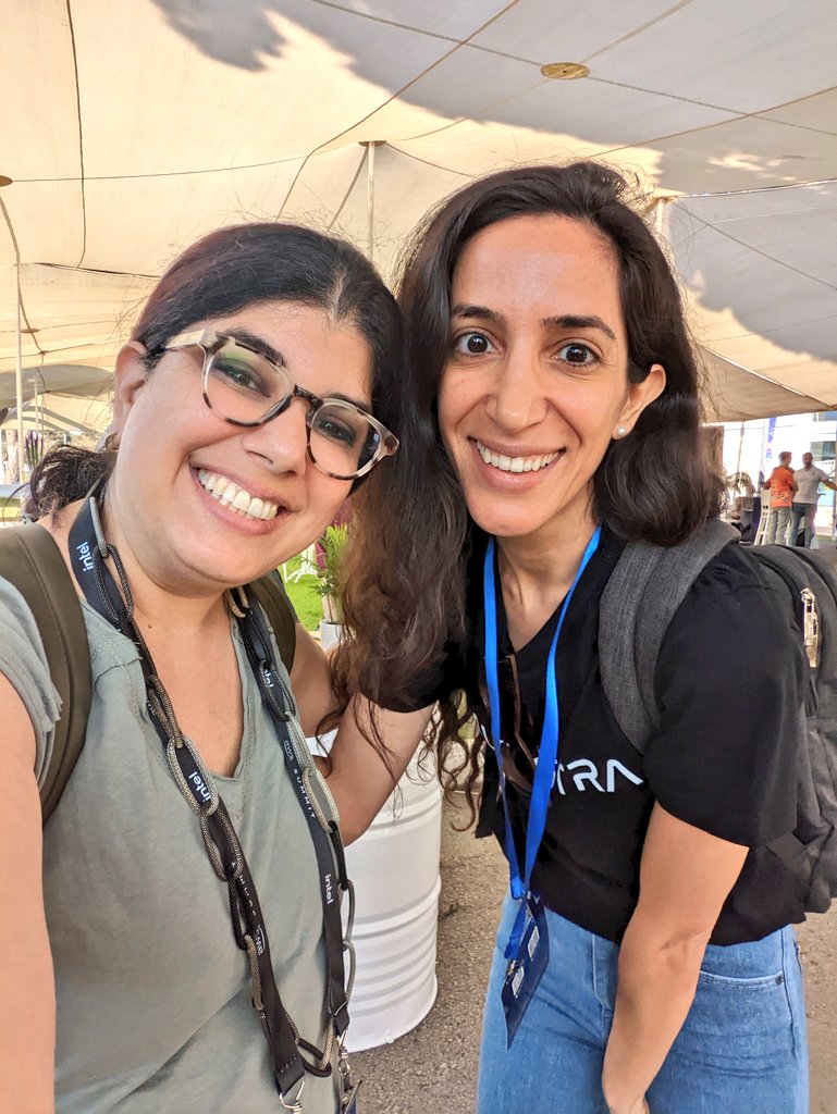 shar1z's tweet photo. #communityfriends MEGA THREAD of reunion selfies!

So great to hang out and catch up @Coralogix friends, @pythiccoder @GalZabib @ArielAssaraf https://t.co/QSdZf7bzkr