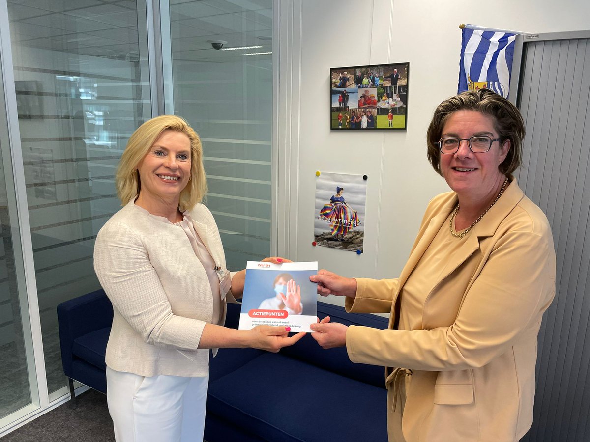 Vandaag uitgebreid gesproken met <a href="/stellasalden/">Stella Salden</a> van <a href="/NieuweUnie91/">NU'91</a>, o.a. over grensoverschrijdend gedrag in de zorg. Aanpak hiervan moet hoge prioriteit hebben. Ook over veel andere belangrijke onderwerpen van gedachte gewisseld. Dank voor het goede gesprek!