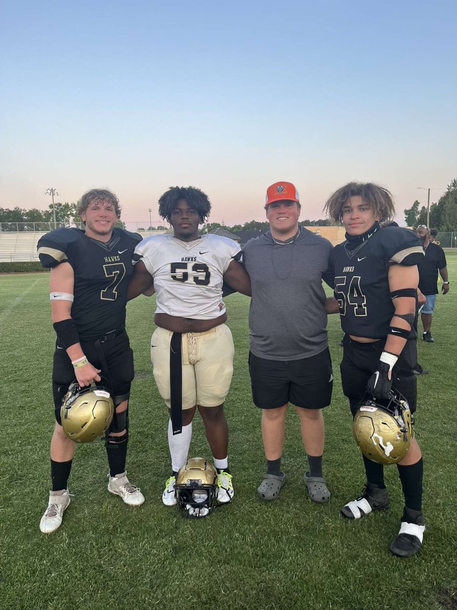 Spring game was lit with my boys 💯
<a href="/ChanceCanty/">Chance Canty</a> <a href="/JustinBrett9/">Justin Brett</a> <a href="/RecruitGeorgia/">Recruit Georgia</a> <a href="/Coach_Wright50/">Damoio'n “Big City” Wright🎱</a> <a href="/Robertd3rd/">Robert Edwards III</a>
