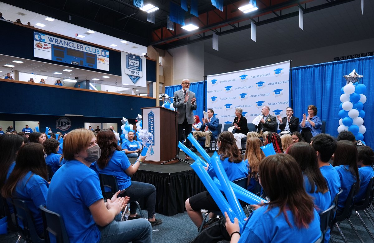 OdessaCollege's tweet photo. Odessa College is excited to announce the OC Promise program to our community. This program will ensure that a college education is a reality and funding is not a barrier for students who choose Odessa College. ๐ #OCPromise (1/4) https://t.co/w3uFdbUUPa