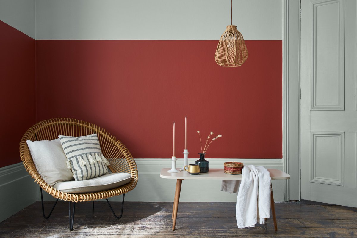 rustoleumuk's tweet photo. Wall trend: horizontal lines
A simple yet stunning way of showcasing two contrasting colours in any room.
🎨
Fire Brick
Library Grey
Purchase your 99p, letterbox-friendly tester sachets from https://t.co/A39w91OVQP
#chalkywallpaint #wallpaint #walltrend https://t.co/bi5eugC4Ov