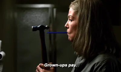 Every time they show the bruised cheek photos of AH, I keep thinking of this scene in Gone Girl. Who is going to ask the golden question of whether she owns a hammer and could’ve done this to herself? #AmberHeardIsALiar #JohnnyDeppVsAmberHeard