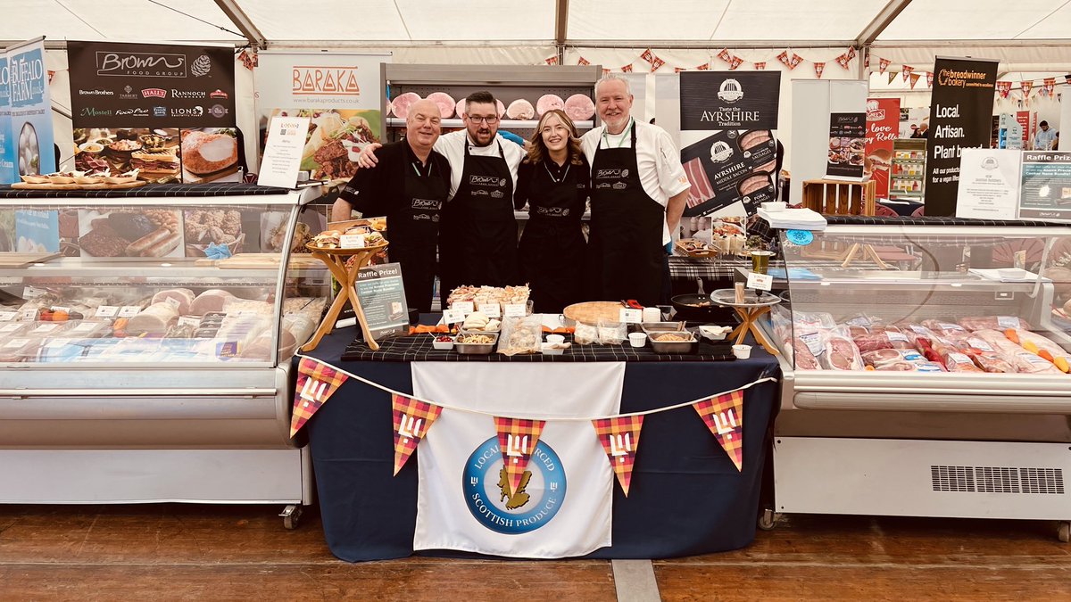 Our Brown Brothers team are representing #BrownsFoodGroup <a href="/LomondWholesale/">LomondWholesale</a> Trade Show today! Day1 featured a selection of our cooked meats as well as a live demo from Bob and Oliver.
We have an Anova Precision Nano Bundle up for grabs as a raffle prize. Drop by by for a chat!
