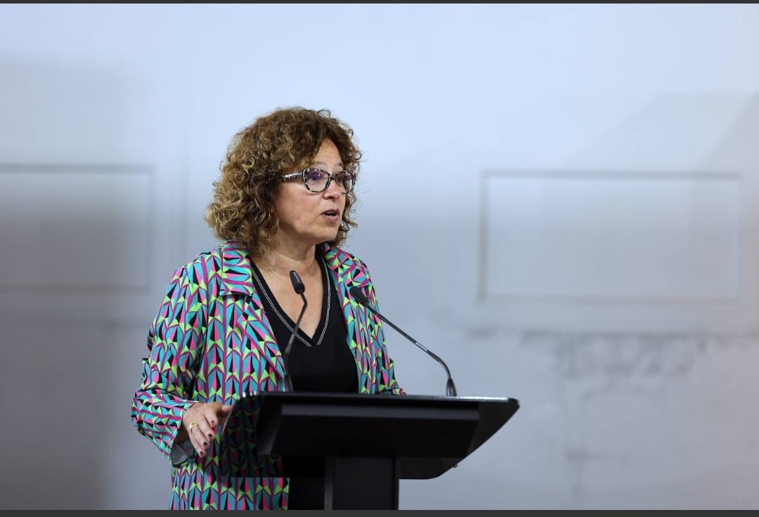 FSIE_CV's tweet photo. 🚨 @ValenciaFSIE  asistió al Foro 'La universidad que viene', de @lasprovincias 
El acto fue inaugurado por la Consellera de Universidades @GVAinnova , @JosefinaBueno1 

Mesa redonda con  @UEuropea @uchceu, @UniversidadVIU @UCV_svm  @ESICEducation  @floridauni y @EDEMempresarios https://t.co/gJpthjwwRh