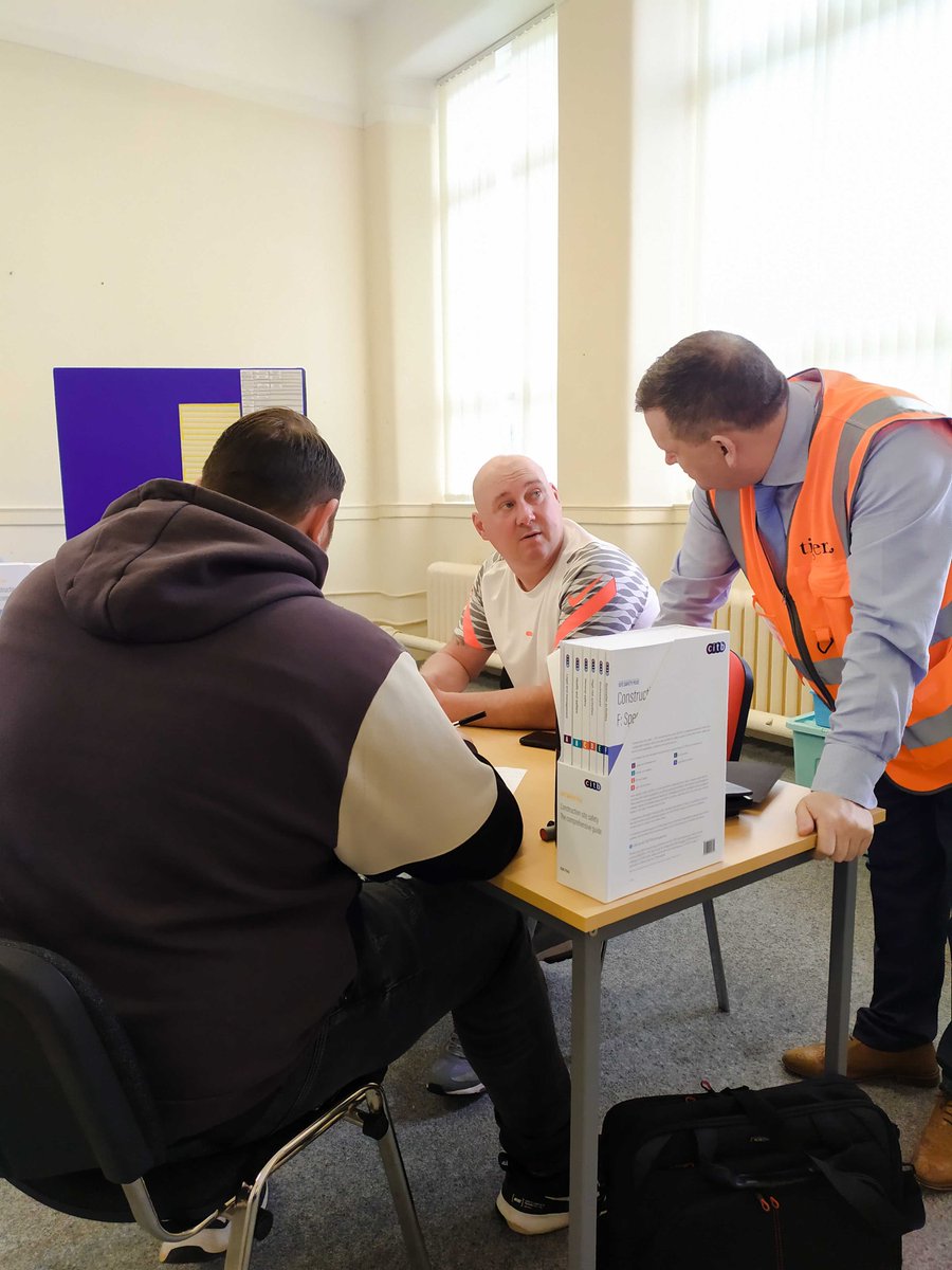 Day 3 of our SMSTS group from <a href="/McT_Community/">McTaggart Group Community Programme</a>, <a href="/SPIEUK/">SPIE UK</a> and Andrew Strain Constructions working on site layouts, site transport, plant &amp; equipment, LOLER, REGS, fire &amp; site planning 👷🚧 <a href="/CITB_Scotland/">CITB Scotland 🏴󠁧󠁢󠁳󠁣󠁴󠁿</a>