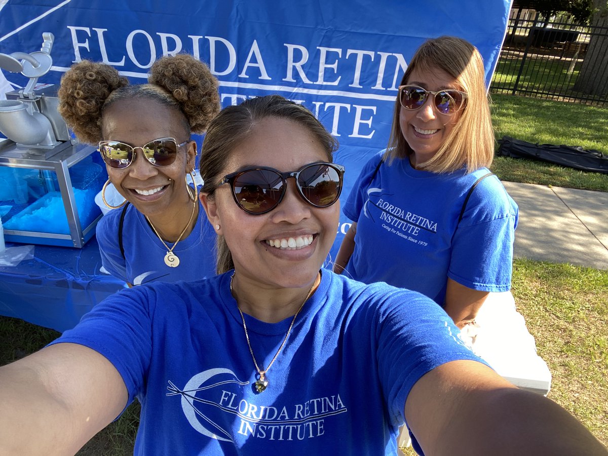 floridaretina's tweet photo. More great team pictures from the Foundation Fighting Blindness - Jacksonville VisionWalk and Chapter this past weekend. Florida Retina Institute® Positively Vision Focused™. 
#floridaretinainstitute #FRI #jacksonville #florida #foundationfightingblindness #VisionWalkStrong #jax https://t.co/DNjlx3eWrX
