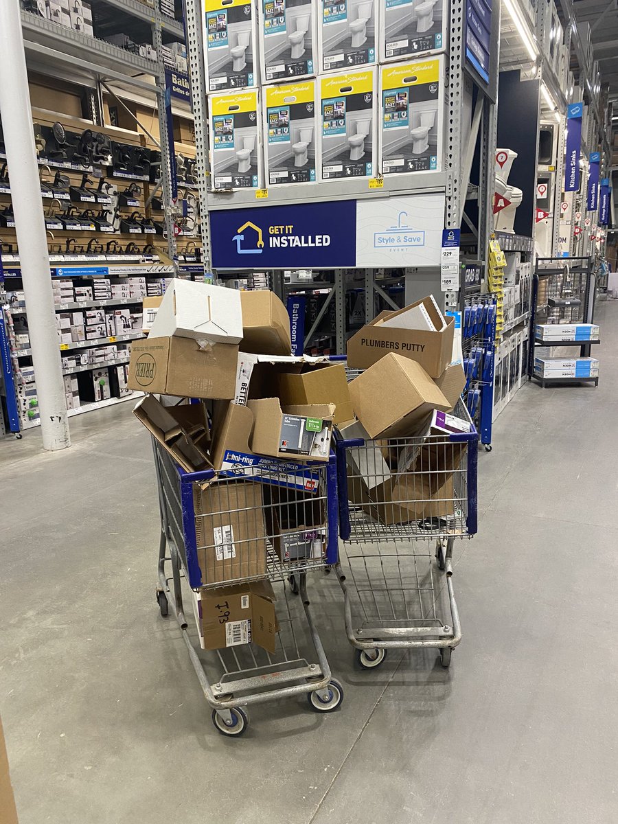 1195Lowes's tweet photo. Another morning spent by our associates to ensure we have a well stocked store for our customers! #CardboardChallenge @Anthony_Battle1 @EamonnG84 @R18Merch https://t.co/iSPSw3HGrc