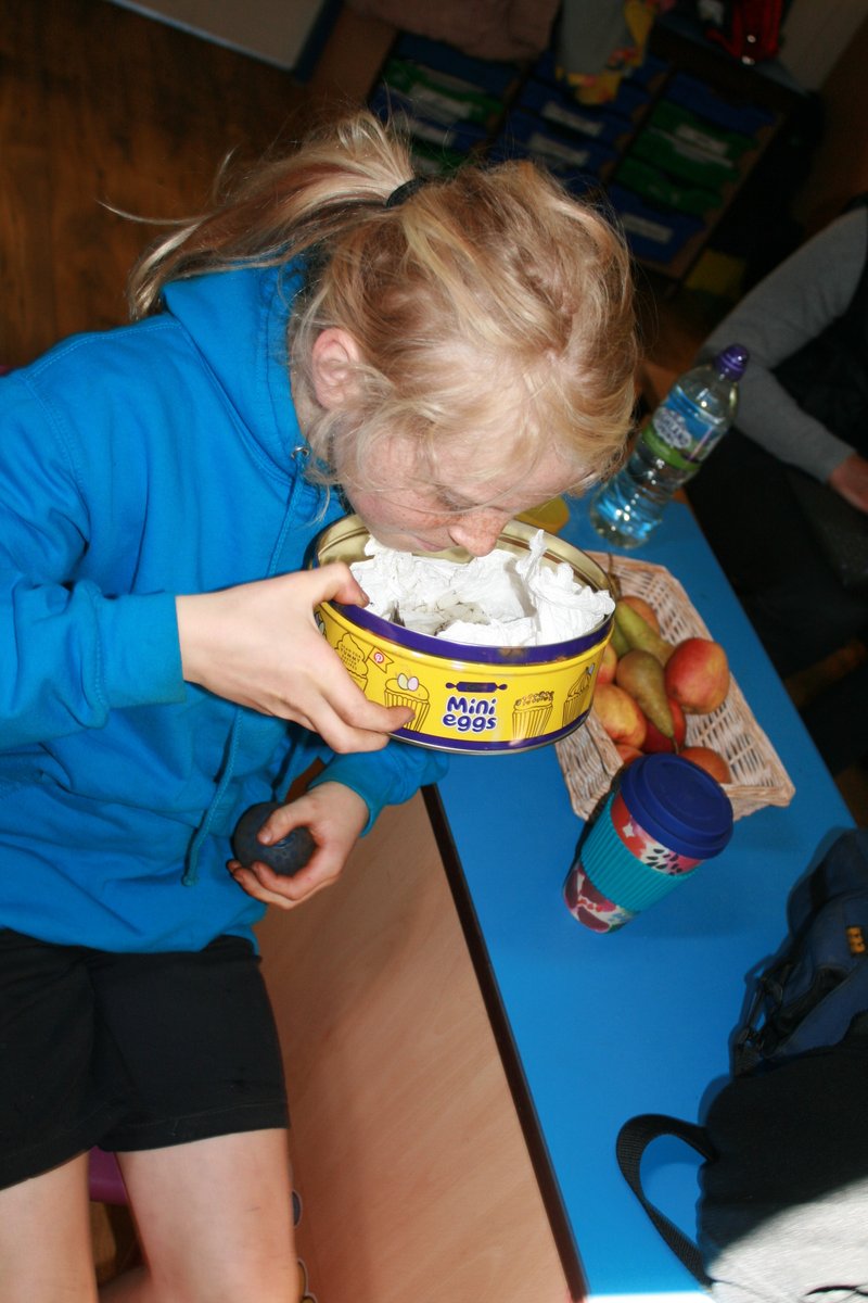 Inspiring talk today from <a href="/MattStaniek/">MattStaniek</a>, on the otters around The Lake District. Looking at habitats and diet, including smelling some poo! But, more importantly the children learned about the ongoing danger to the otter community in our rivers and how we can help make a change!