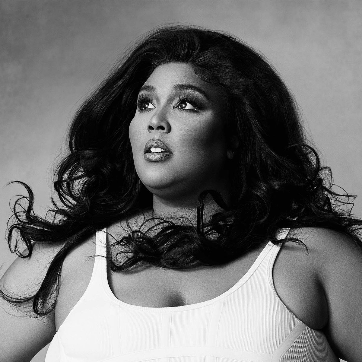 streamonmax's tweet photo. About damn time I could announce this. An intimate look at the one-and-only @Lizzo's rise to fame is coming to HBO Max this fall. https://t.co/39MjjsYLp1