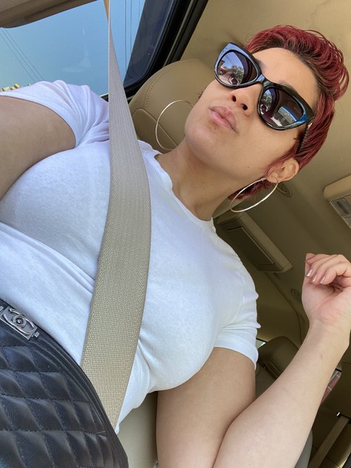 Sup mothasuckas! https://t.co/sh46ytuZ7X<a href="/tag/blackandred"class="tags"><span>#blackandred</span></a><a href="/tag/pvcfetish"class="tags"><span>#pvcfetish</span></a><a href="/tag/sahryesaturday"class="tags"><span>#sahryesaturday</span></a><a href="/tag/roun"class="tags"><span>#roun</span></a>