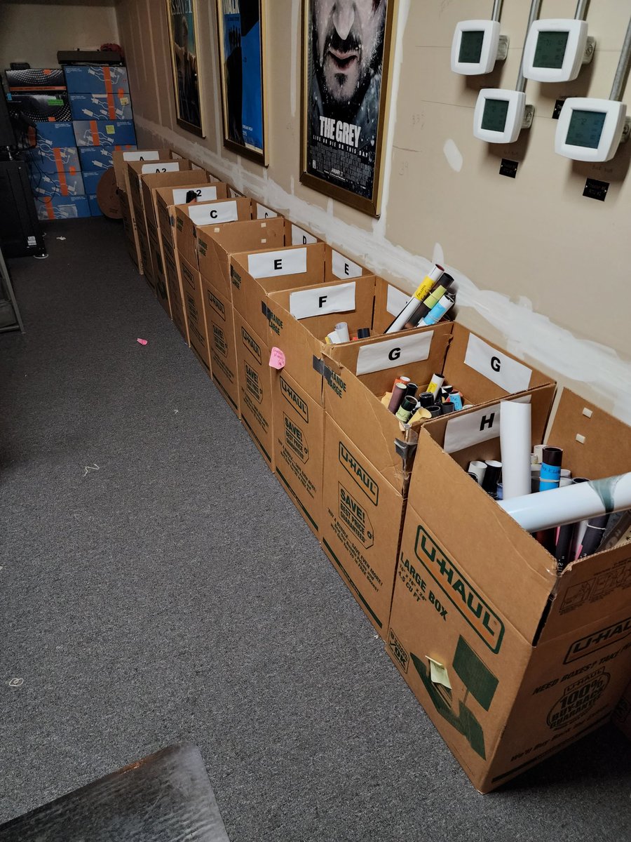 CoachNLeone's tweet photo. @WarriorsBEyond GREAT start to our day touring historic Mariemont Theater!!! Very cool to see the upstairs and all the old movie posters!!!
#GoWarriors #MHSBeyond https://t.co/UNSlGehmVi