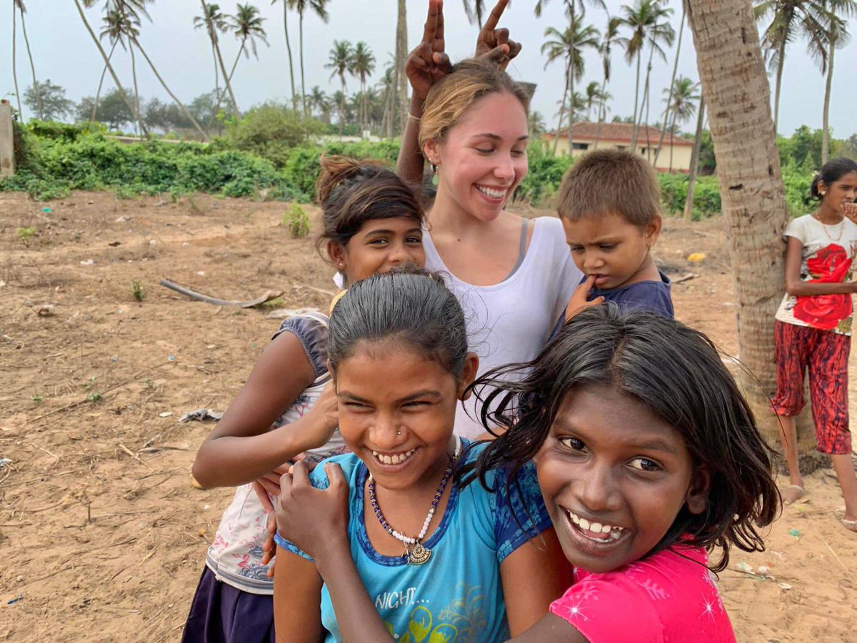 ¡AVENTURER@S!

¿Qué planes tenéis para verano? ☀️

Nosotros hemos organizado Aventuras Solidarias a:

🇰🇪 Kenia
🇮🇳 India
🇳🇵 Nepal
🇱🇰 Sri Lanka
🇹🇭 Tailandia

Combina 1 semana de voluntariado ➕ otra de visita por el país. ¿Te unes? 🧡

ℹ️ Más información en cooperatour.org/programas-volu…