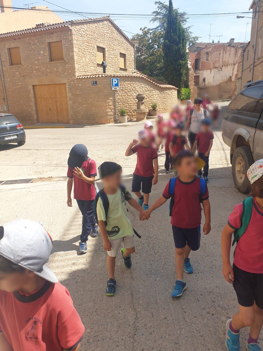 Escola_Agulla's tweet photo. 👧🏻🧒🏼 L’alumnat de #P5 i #1r #EP està de colònies a la Pobla de Cérvoles. 

#ieagulla #aprenentatges https://t.co/zMMqhFfdwL