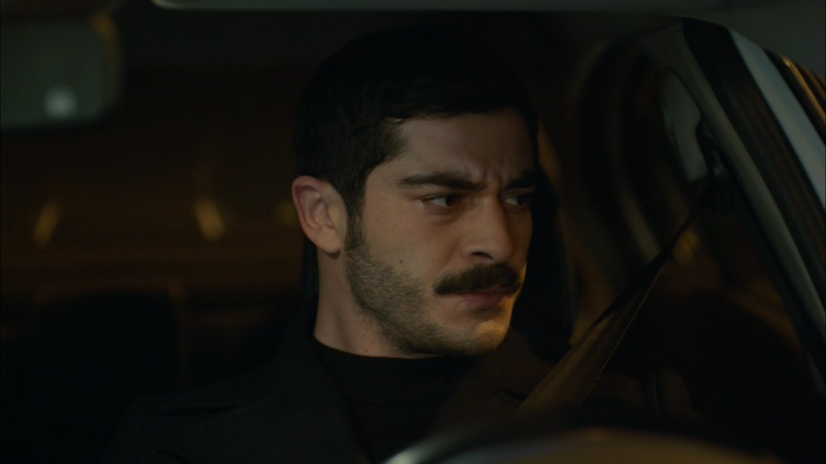 Hilal: Niye bu kadar önemli Mahur?
Maraşlı: Çünkü seviyorum onu. Çok seviyorum. Aşığım, hayatımda ilk defa...

👉 atv.link/4hv2r5

#Maraşlı