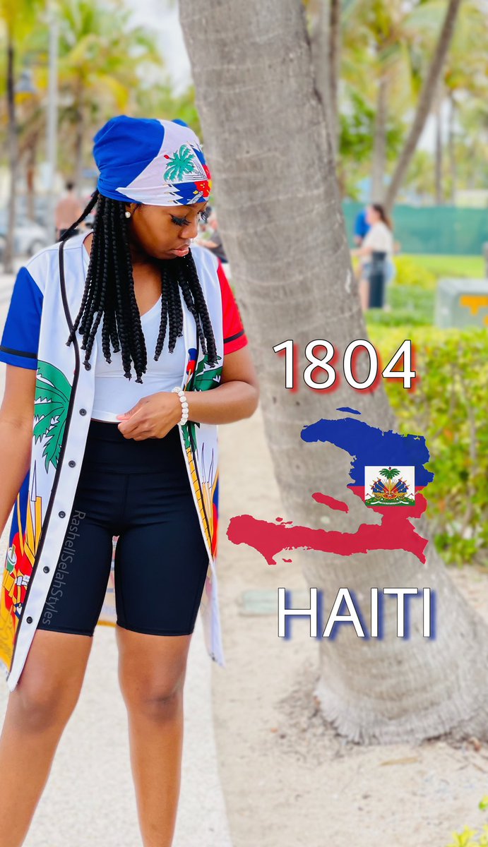 RashellSelah's tweet photo. 🇭🇹🇭🇹🇭🇹
Happy Haitian Flag Day!!!
1/2 of my heritage!
I heard #Haitian women are top tier. 👀🤪😌
#1804
🇭🇹🇭🇹🇭🇹
#RashellSelah #HaitianFlagDay #HaitianHeritageMonth #Haiti https://t.co/8YNd7b5DHn